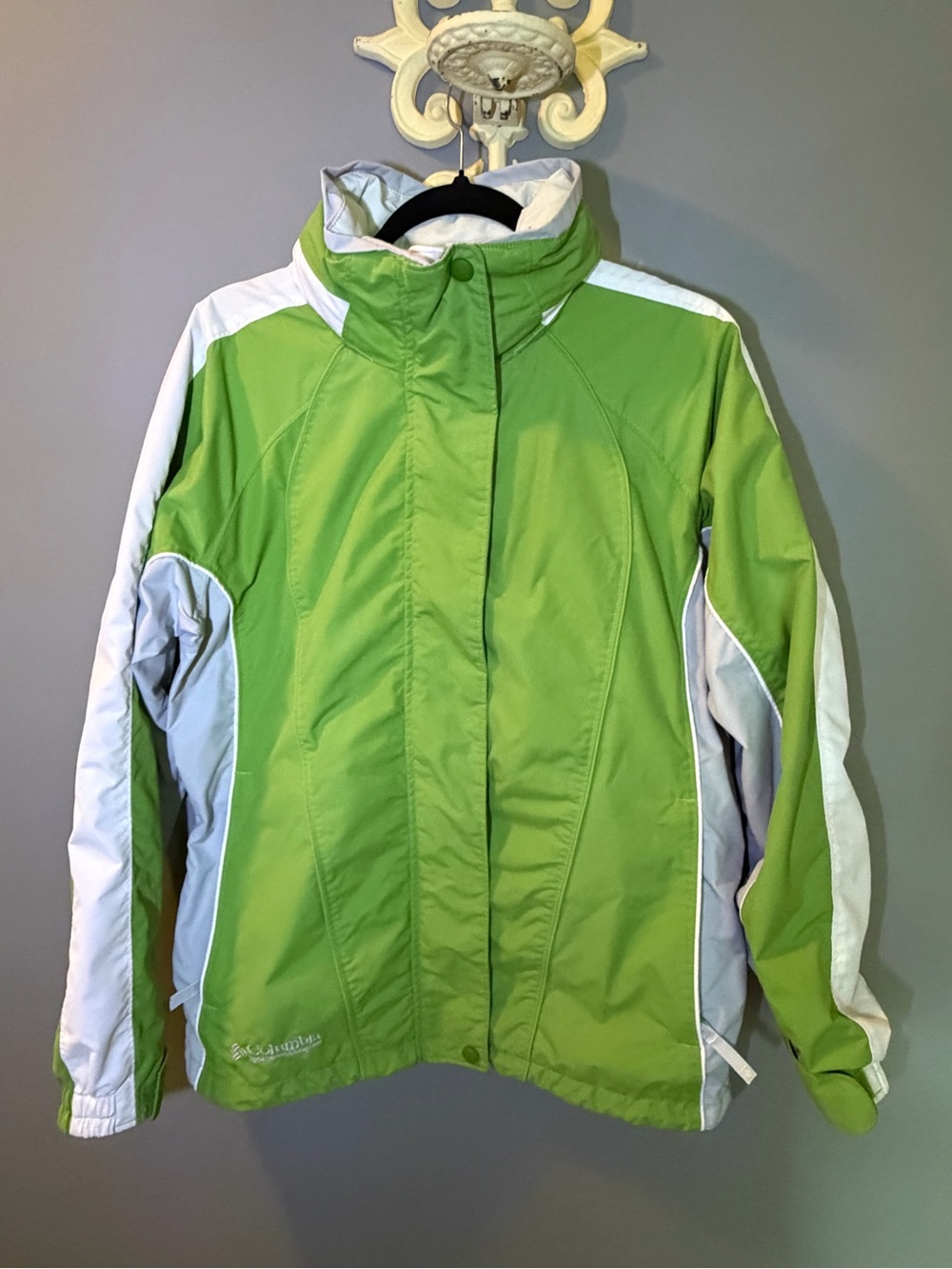 Columbia Women's  Green, White and Gray  Jacket